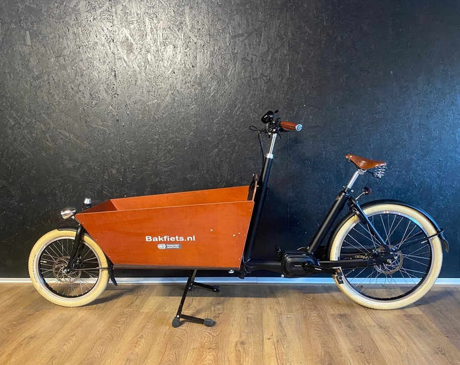 bakfiets-cruiser-long-ss7-black.webp